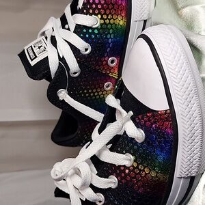 New- Little Girls Rainbow Dots Patterned Converse Sneakers Size 2